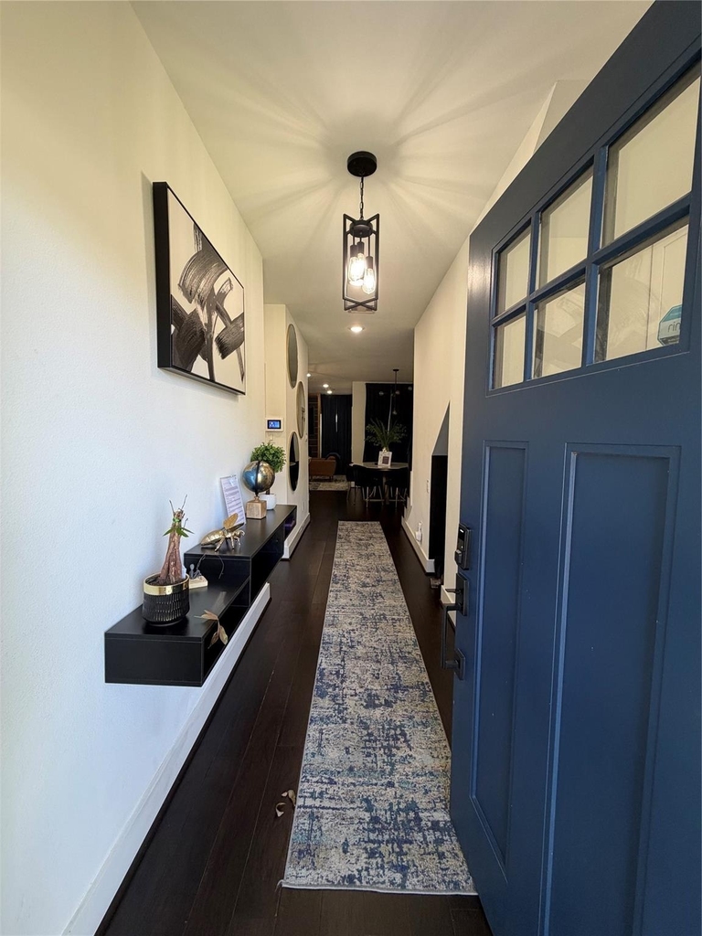 2417 Noble Street - Photo 3