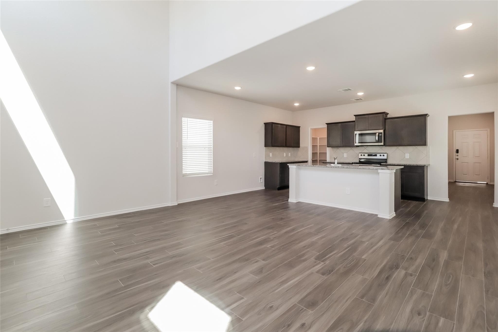 15322 Estrella East - Photo 4