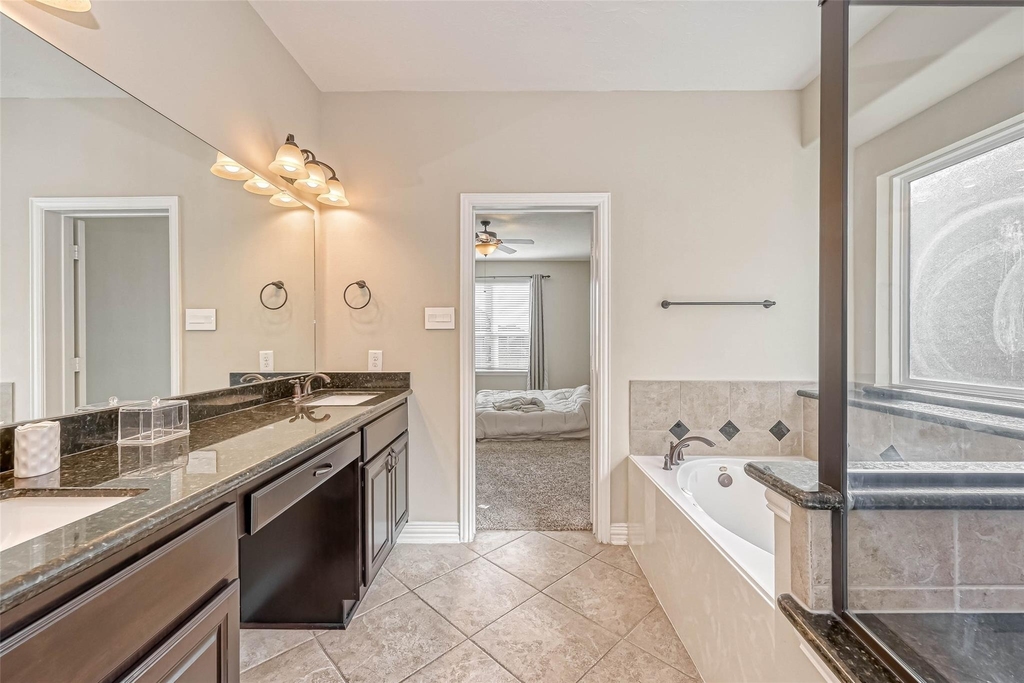 17827 Circular Quay Lane - Photo 29