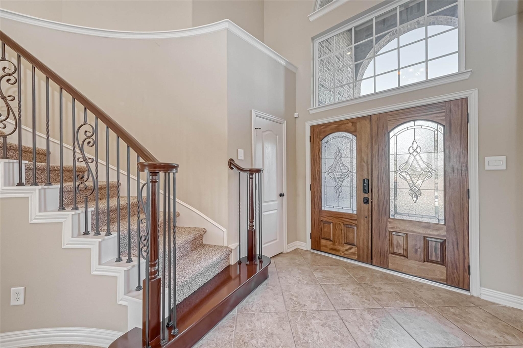 17827 Circular Quay Lane - Photo 2