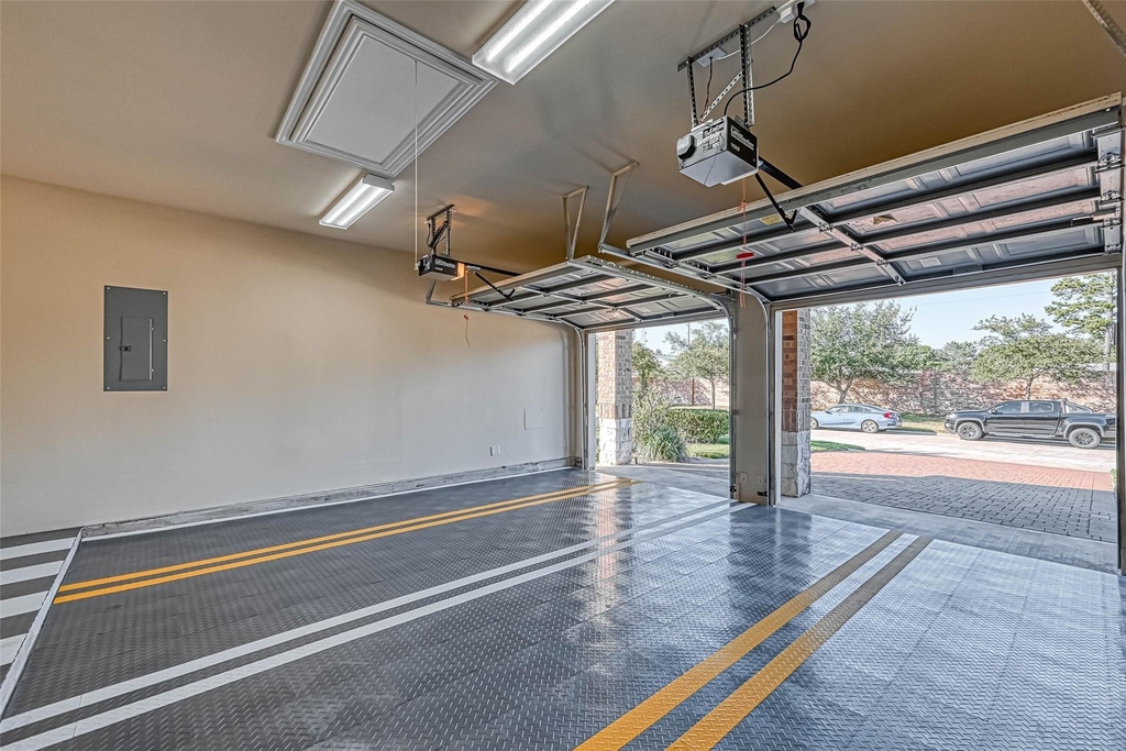 17827 Circular Quay Lane - Photo 34