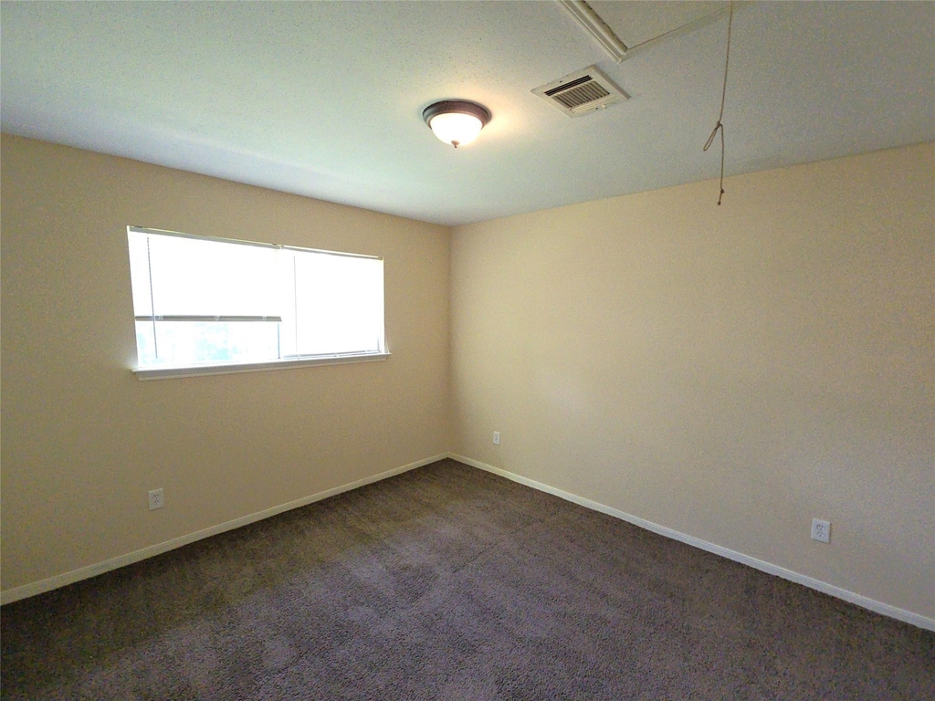 4718 Reynaldo Drive - Photo 14