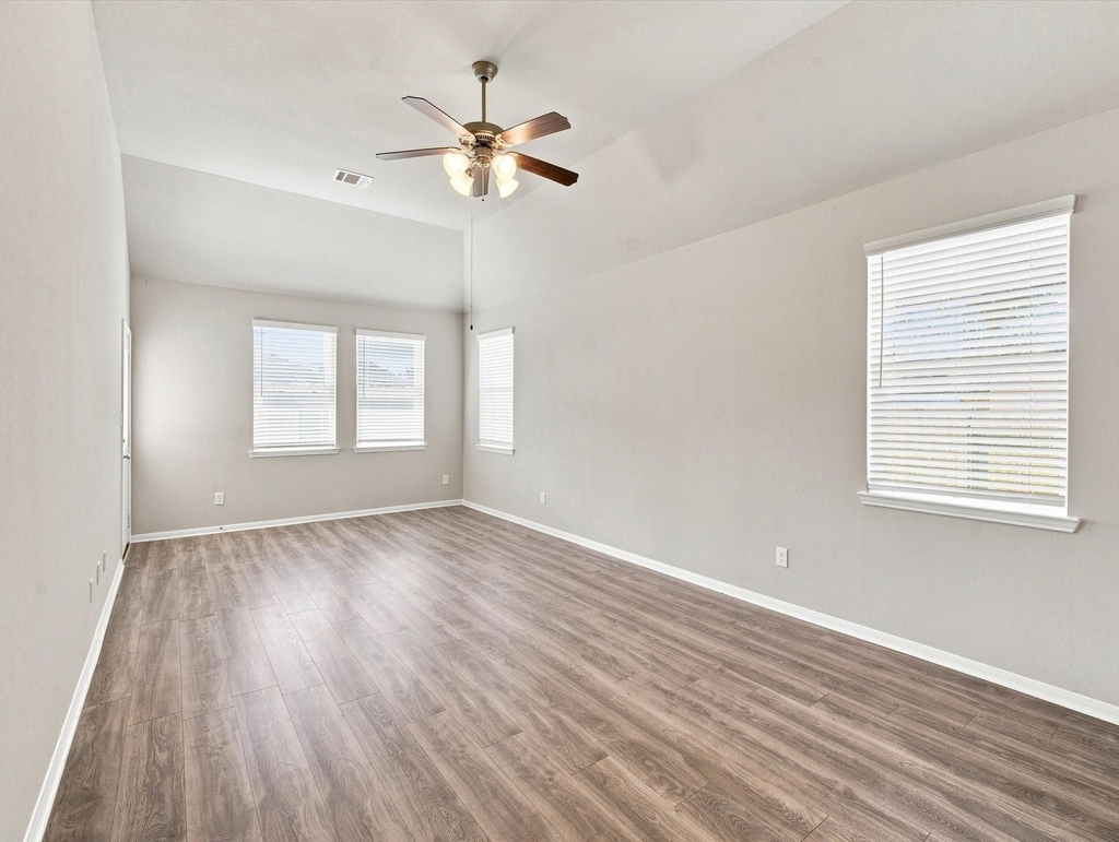 31407 Elkcreek Bend Drive - Photo 21