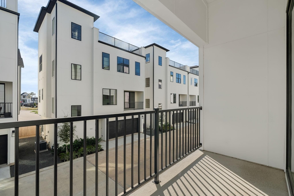 8707 Ojeman Villas Drive - Photo 24