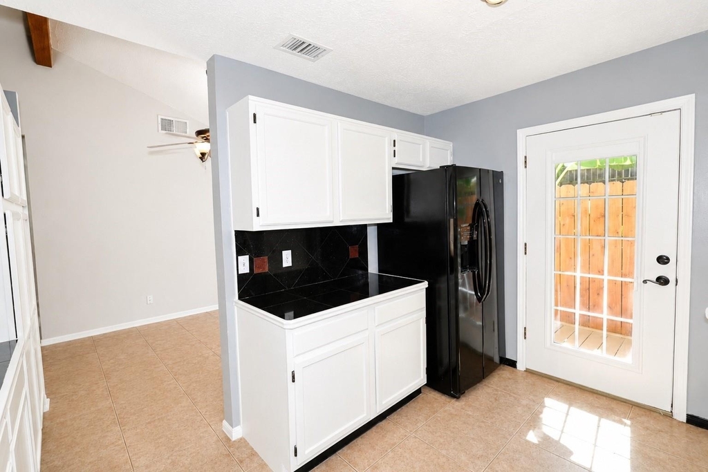 7126 Buchanan Drive - Photo 7