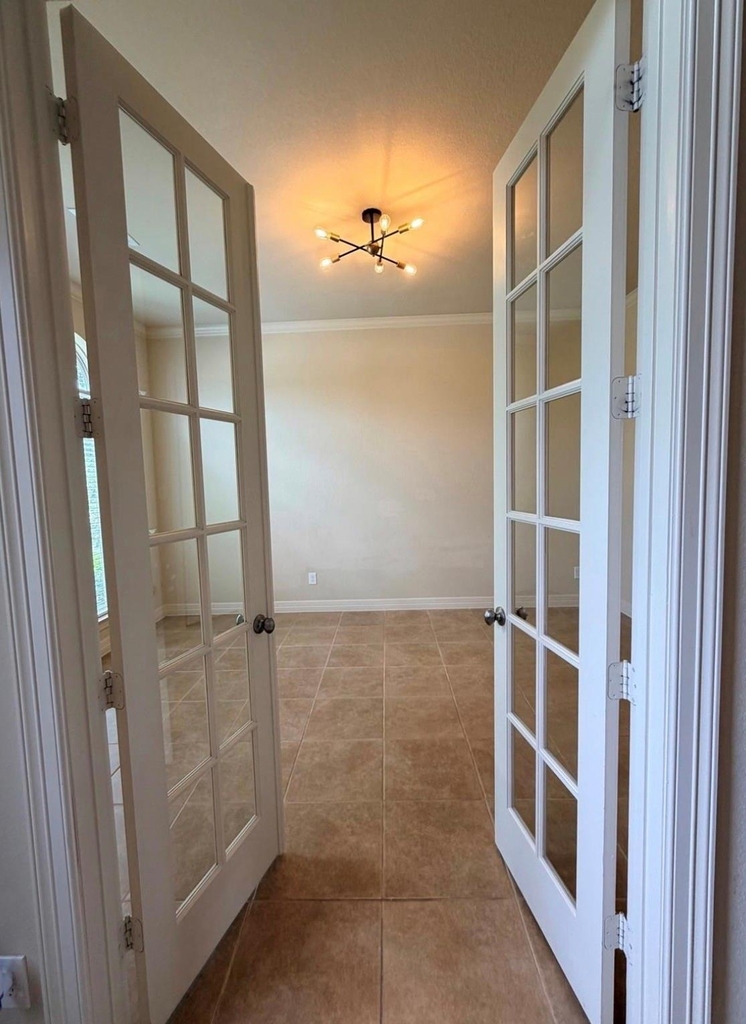 5423 Lachlan Springs Lane - Photo 3