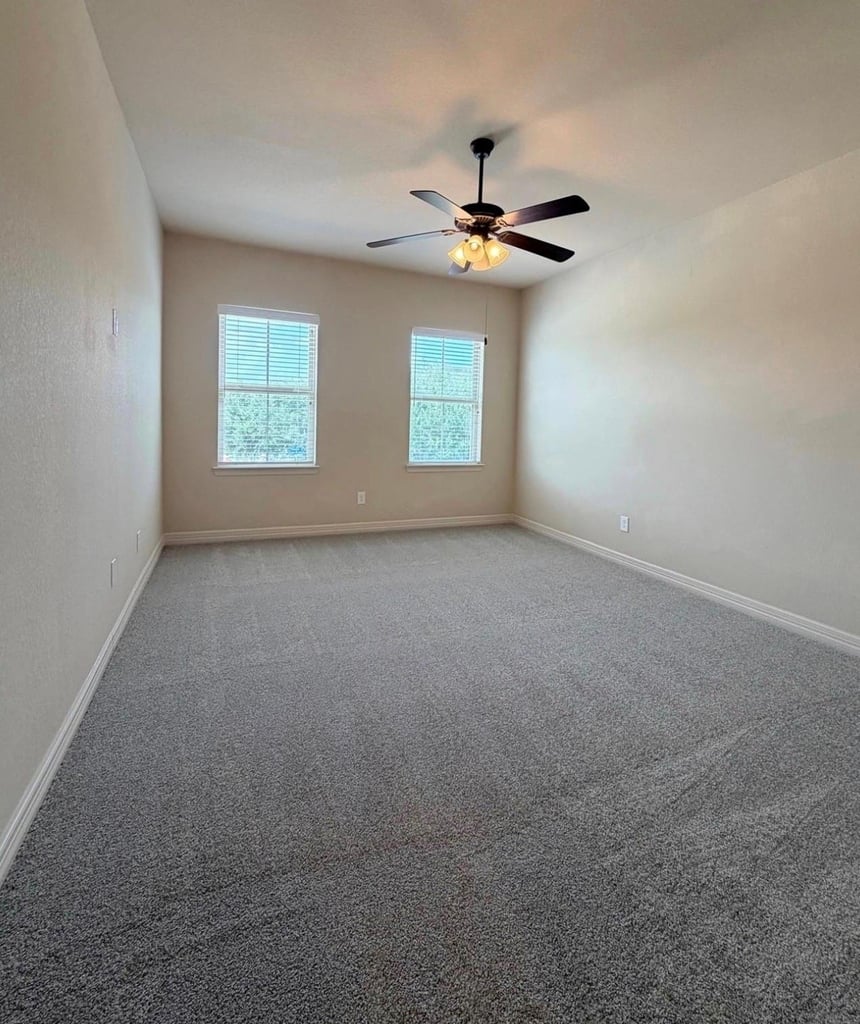 5423 Lachlan Springs Lane - Photo 35