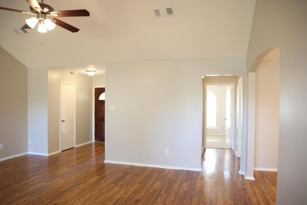 3419 Lakeland Gardens Drive - Photo 14