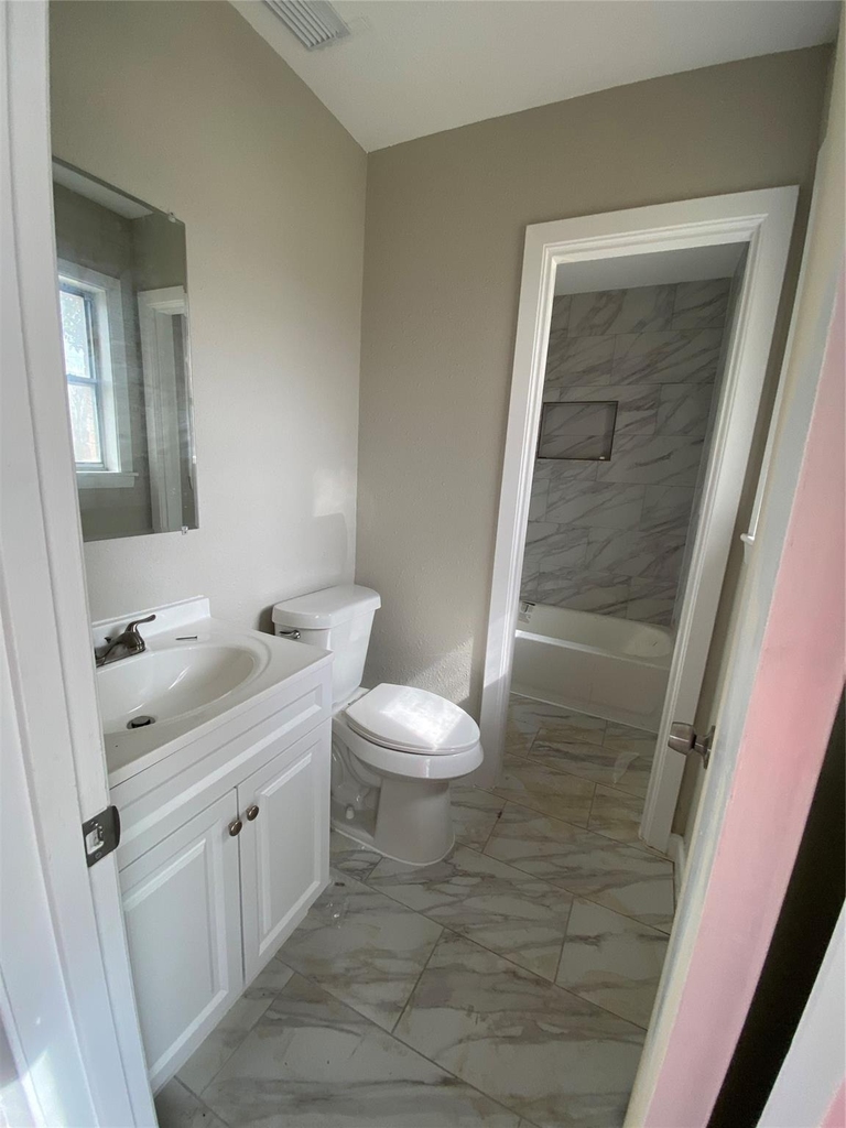 1105 Alice Street - Photo 12