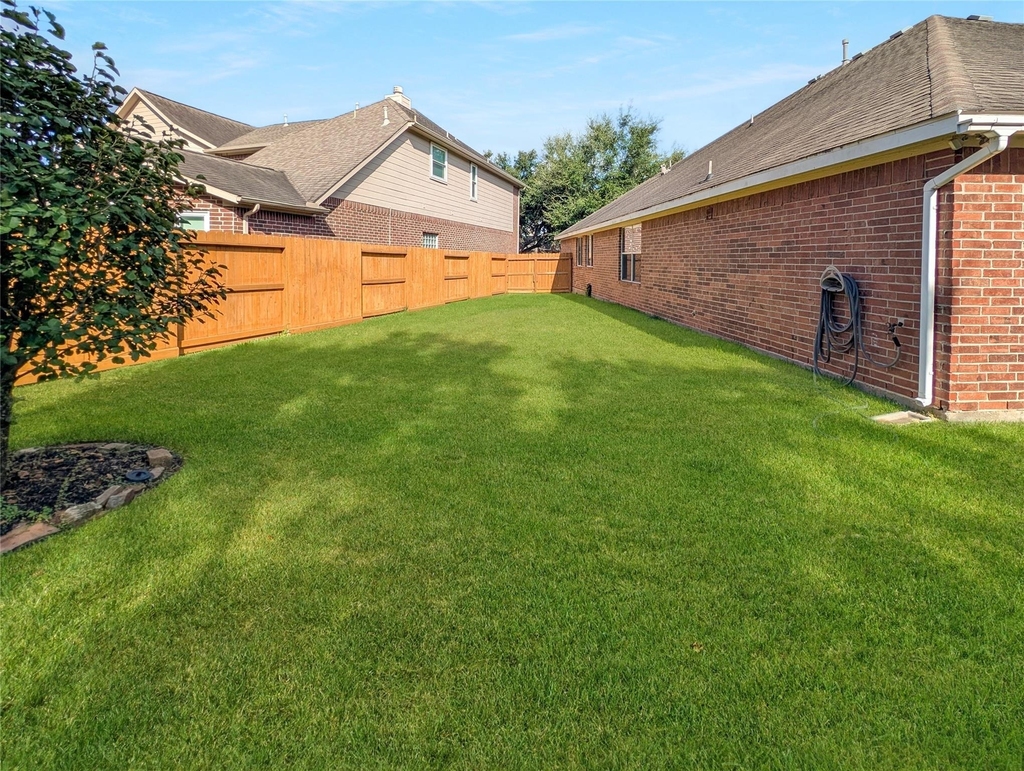26403 Abbey Springs Lane - Photo 27