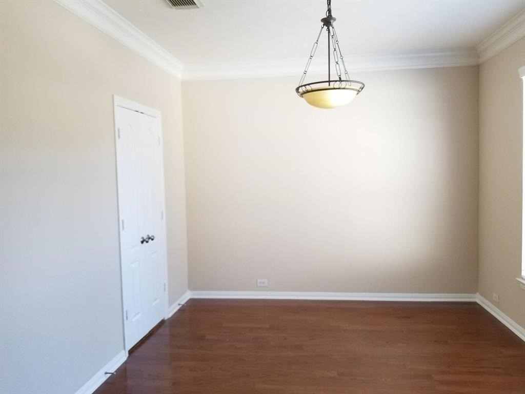 25406 Archdale Court - Photo 22
