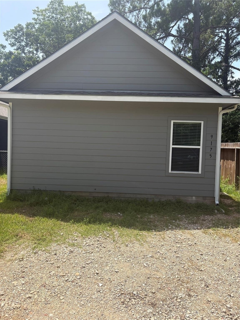 9175 Inwood - Photo 0