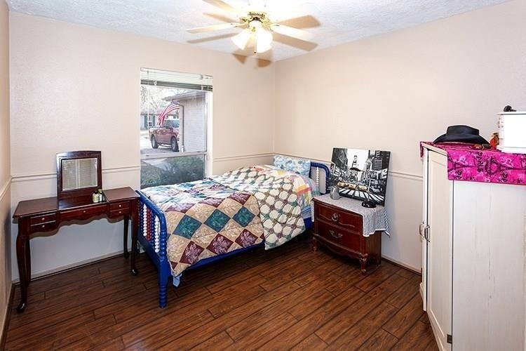 5910 Country Place - Photo 11
