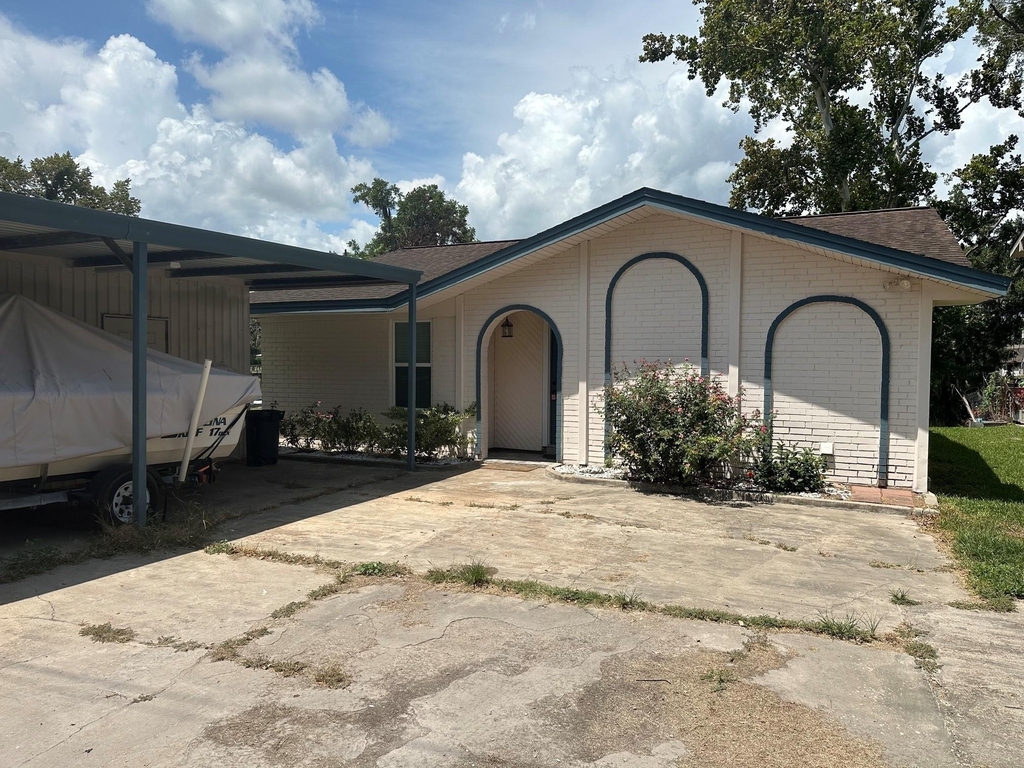 5401 County Road 334 - Photo 1