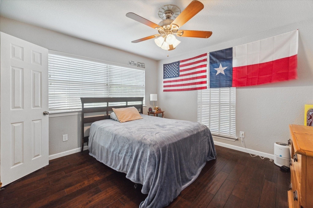 1880 White Oak Dr Drive - Photo 10