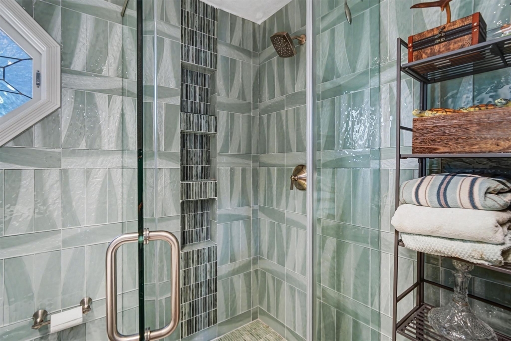 2205 Mission Street - Photo 12