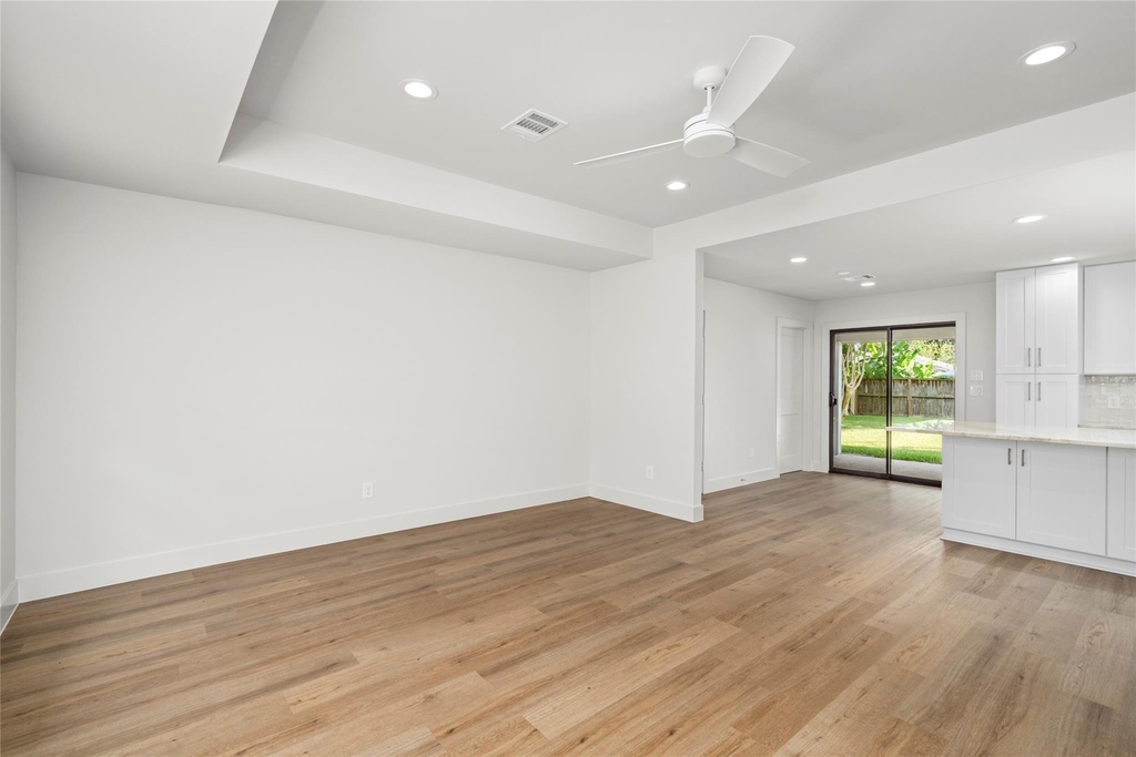 9606 Pine Lake Drive - Photo 18
