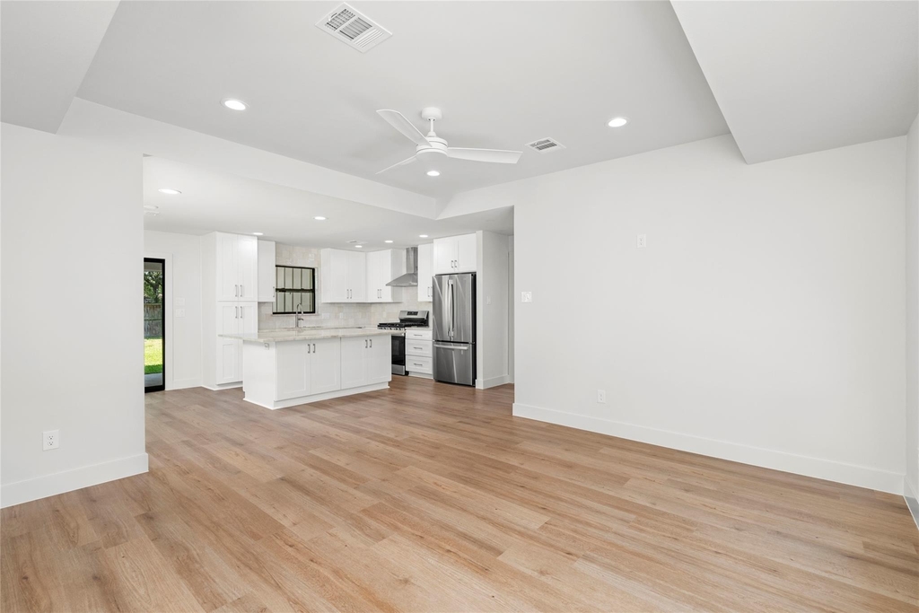 9606 Pine Lake Drive - Photo 17