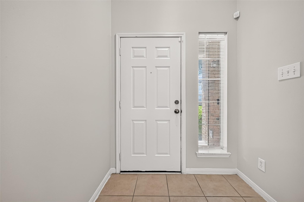 16618 Pademelon Drive - Photo 7