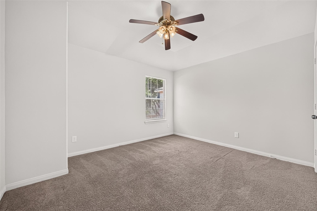 16618 Pademelon Drive - Photo 34