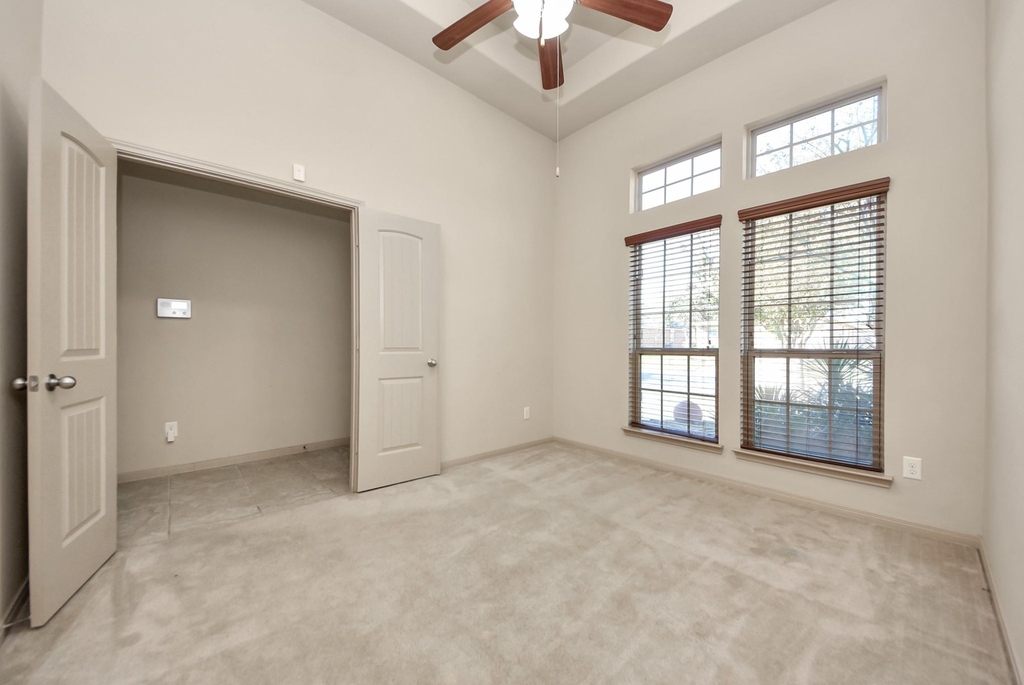 3223 Aegean Drive - Photo 5