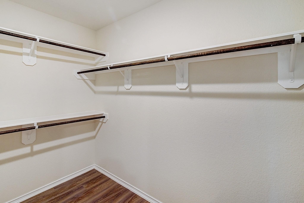 14701 Homeward Court - Photo 7
