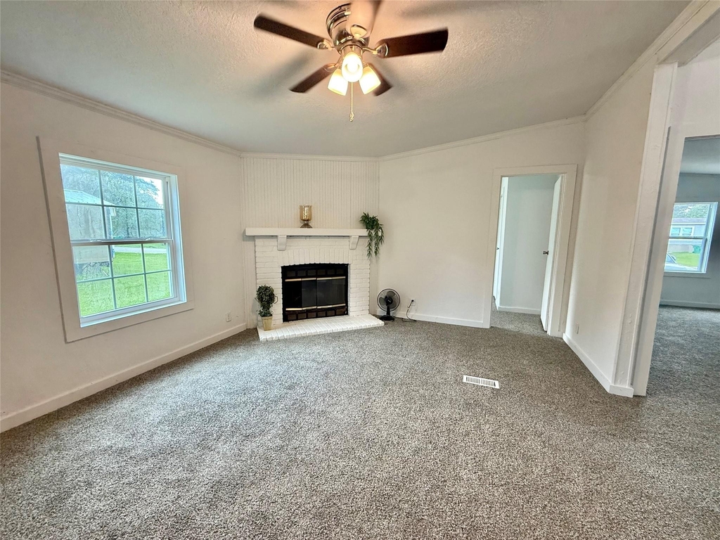 237 Linda Lane - Photo 4