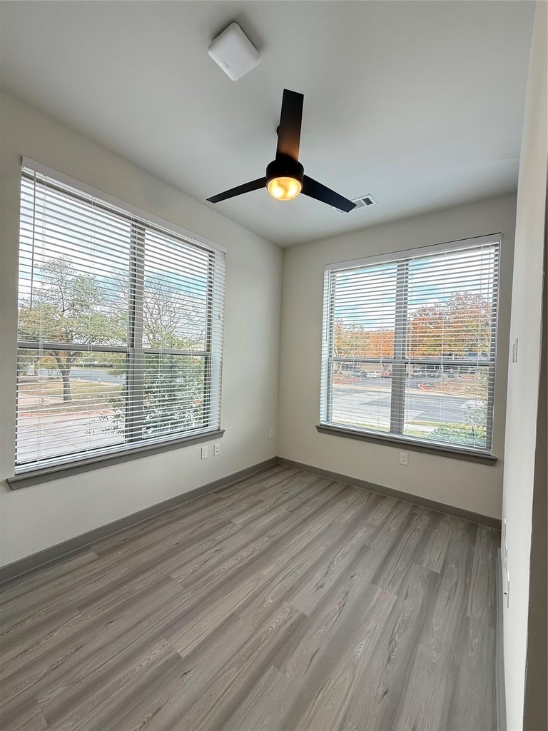 11604 Stonehollow Dr - Photo 0