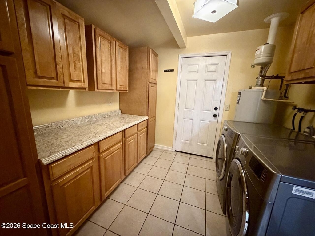 974 Golf Street - Photo 10