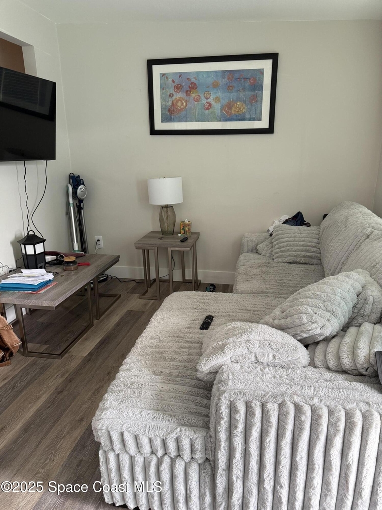490 S Orlando Avenue - Photo 2