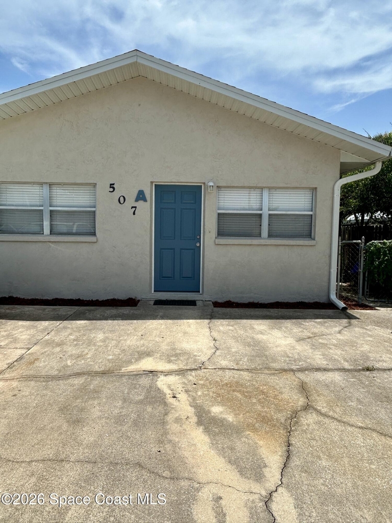 507 Jefferson Avenue - Photo 0