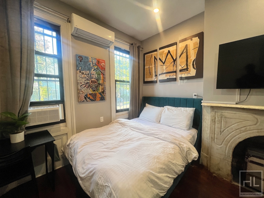 Hancock Street - Photo 0