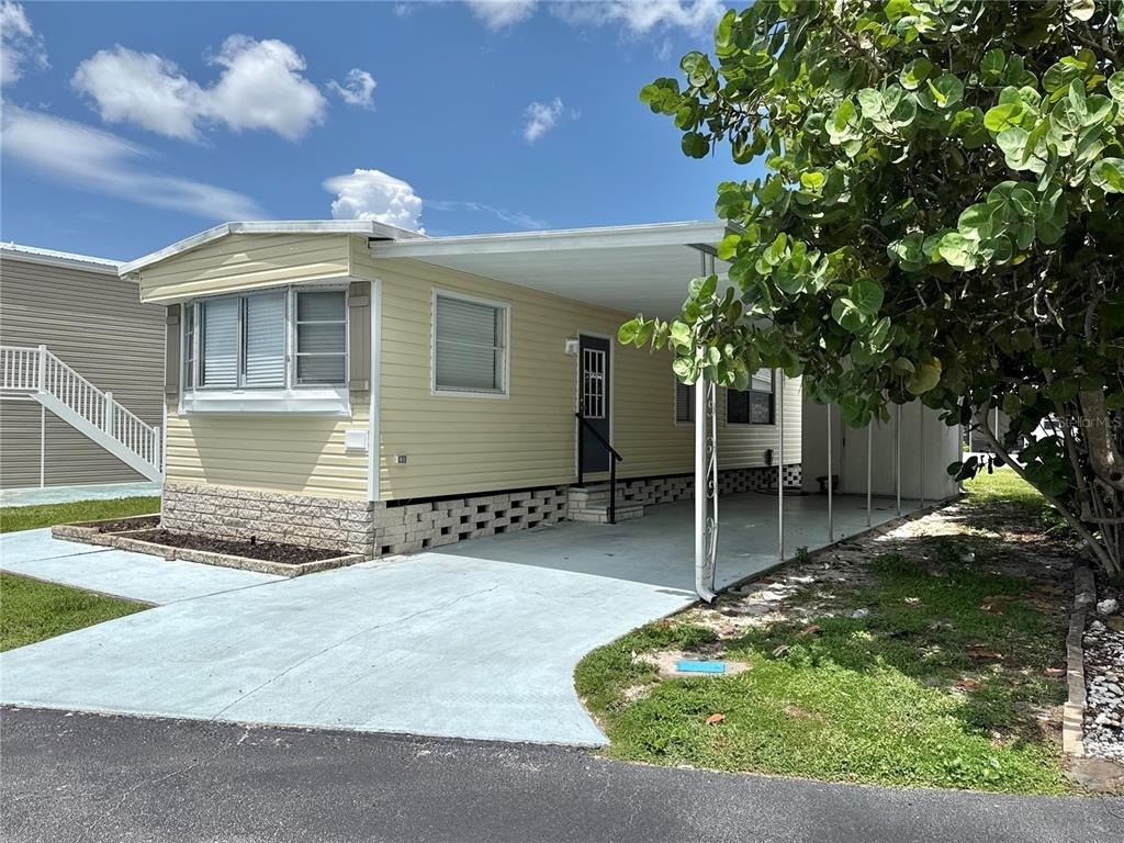 347 Mount Saxon Avenue Ne - Photo 1