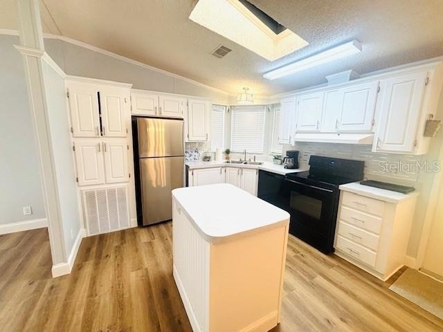 7112 Pine Needle Lane - Photo 2
