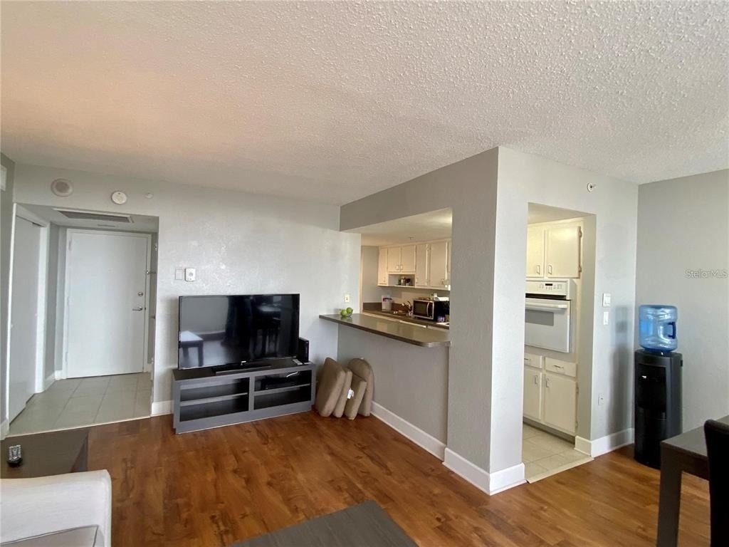 470 3rd Street S - Photo 3