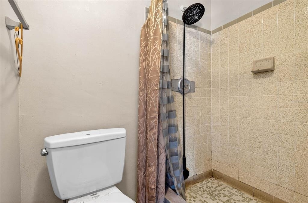 4752 Daphne Street - Photo 14
