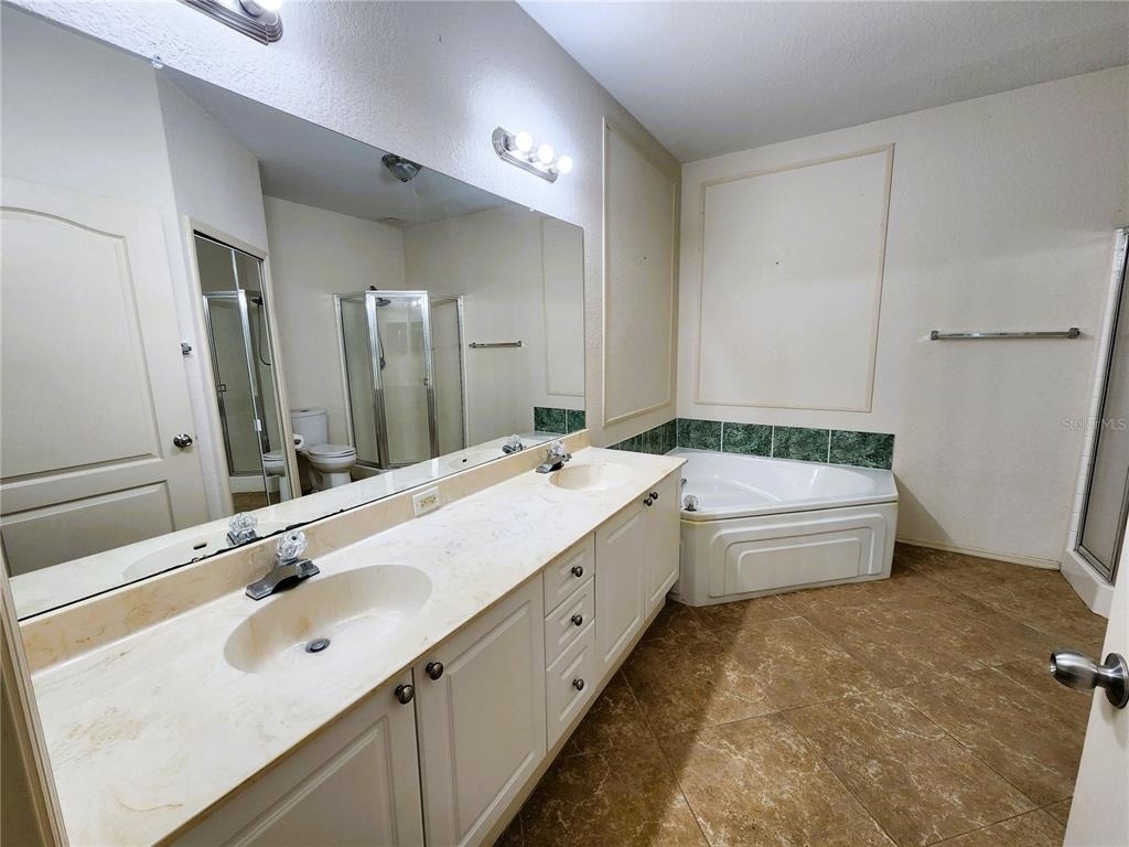 2733 Via Cipriani - Photo 10