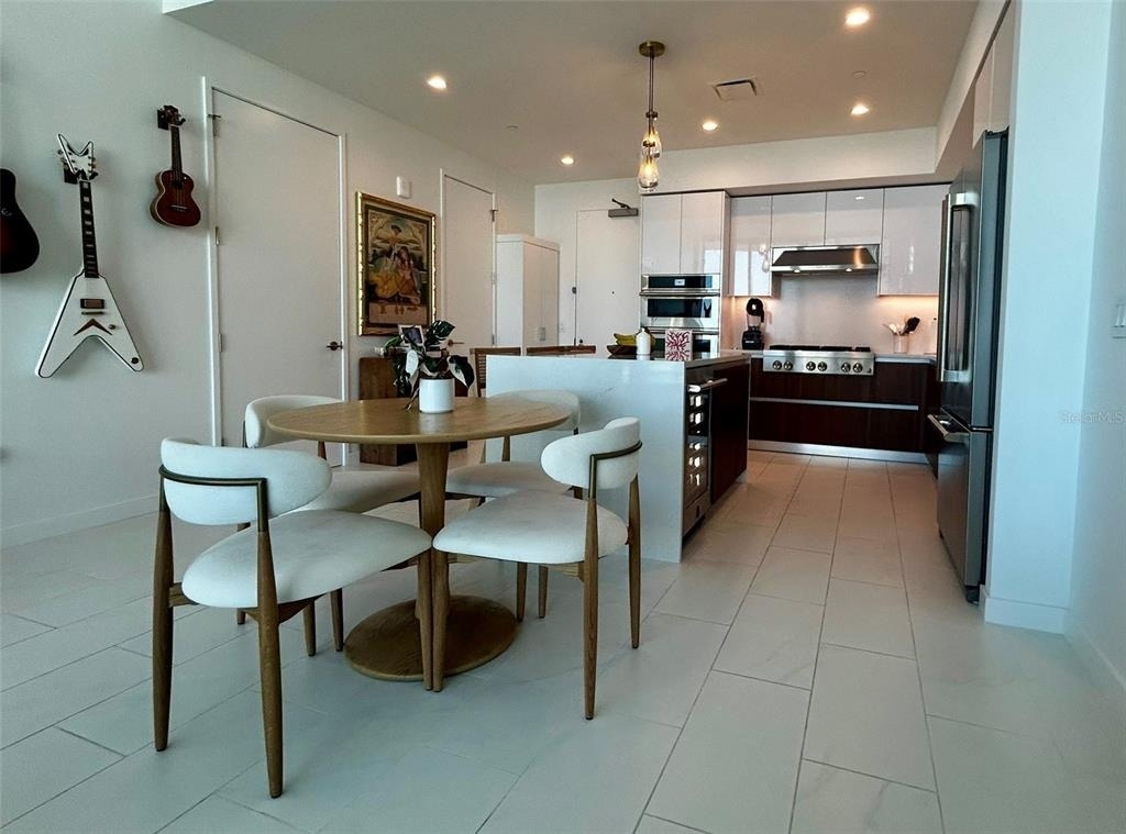 400 Central Avenue - Photo 2