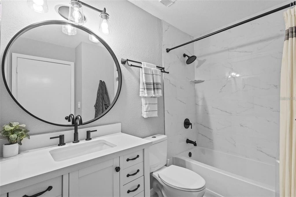 10265 Gandy Boulevard N - Photo 17