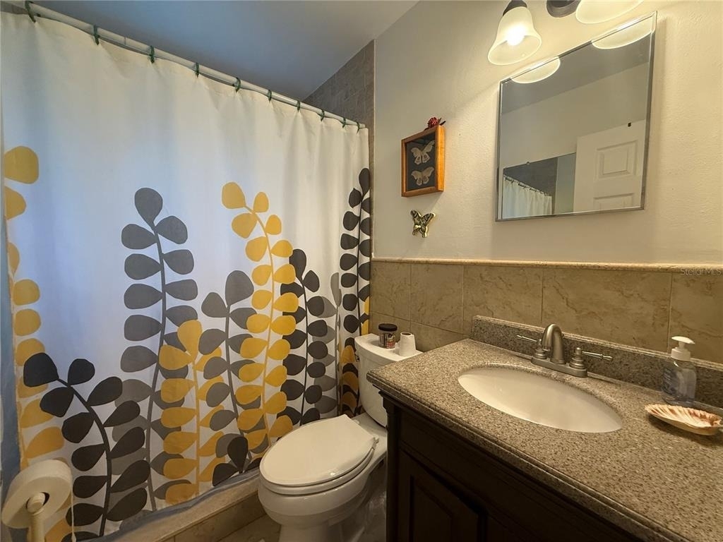 8001 27th Avenue N - Photo 11