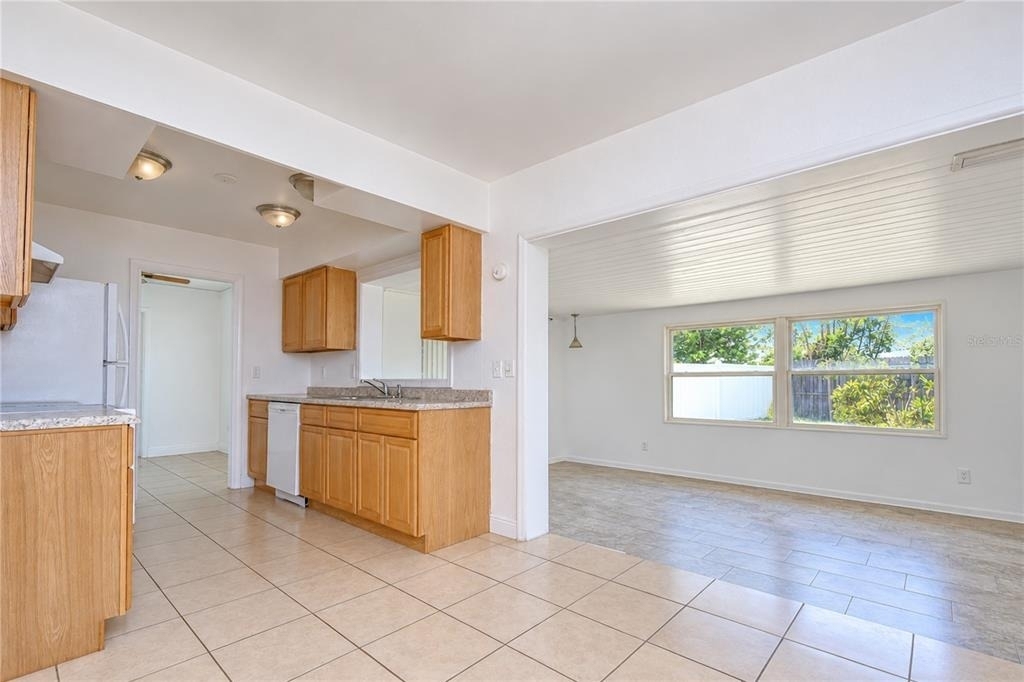 1001 Bay Breeze Terrace - Photo 10