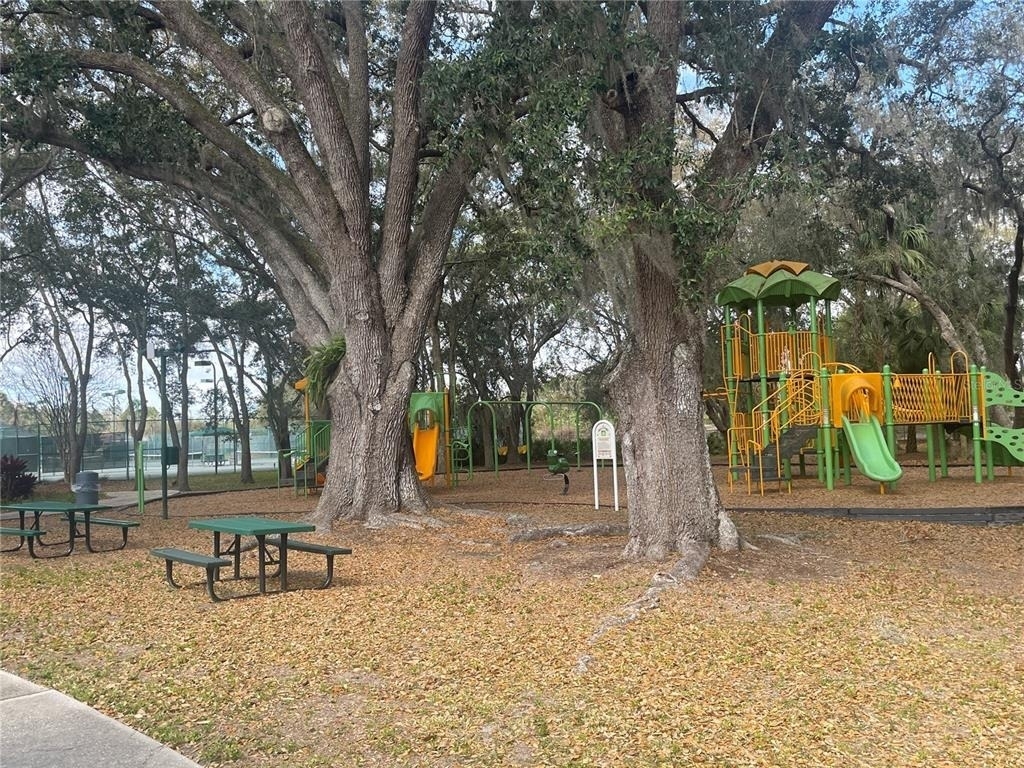 18143 Portside St - Photo 34