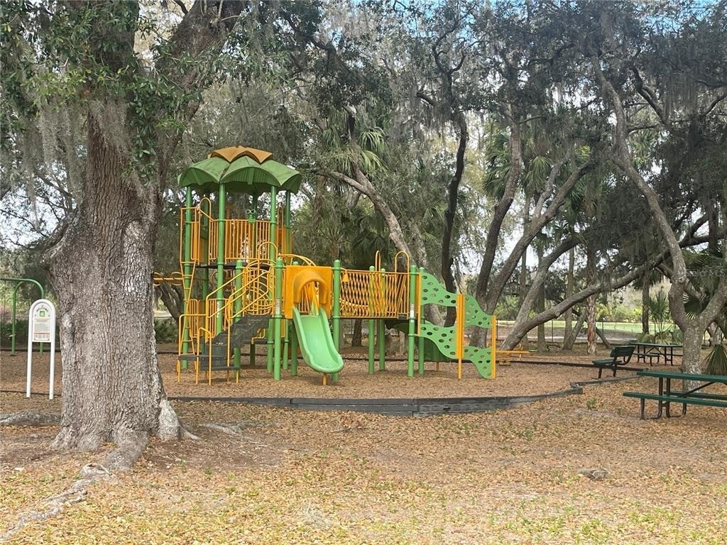 18143 Portside St - Photo 32