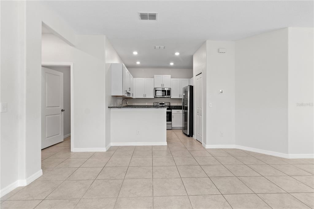 13448 Crest Lake Drive - Photo 4