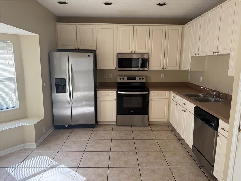 6509 Bridgecrest Drive - Photo 3