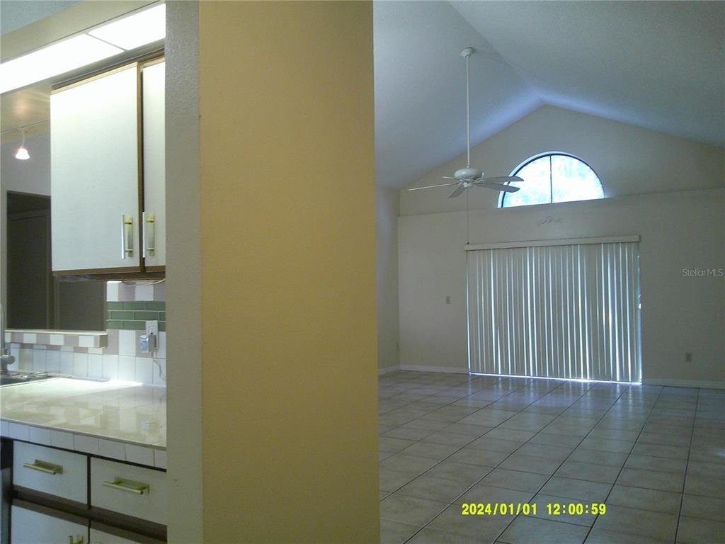 818 Vermont Woods Lane - Photo 2