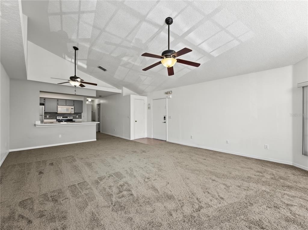 2011 Royal Bay Boulevard - Photo 5