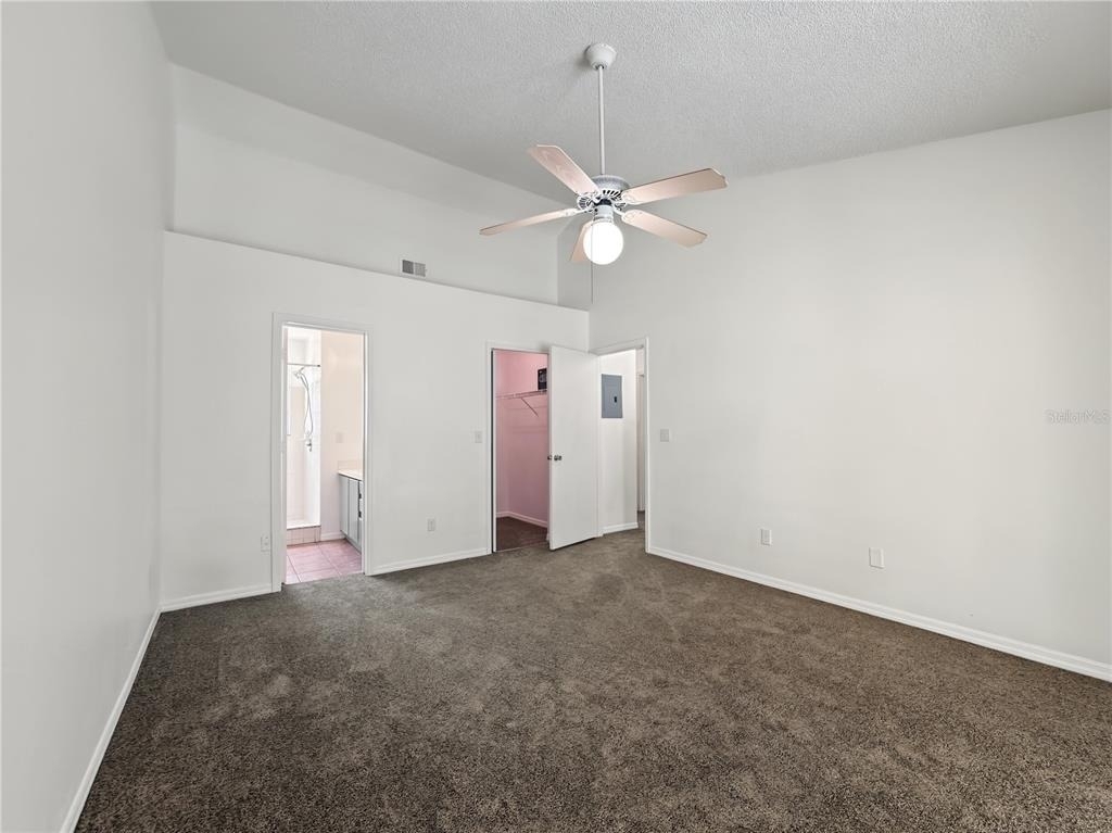 2011 Royal Bay Boulevard - Photo 11
