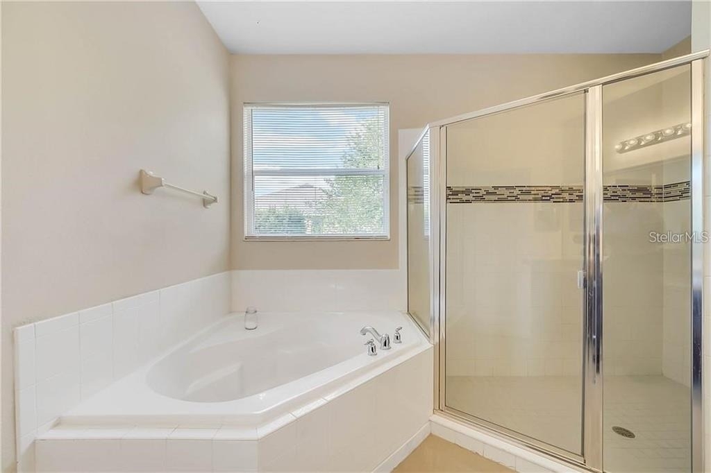 909 Summit Ash Court - Photo 13