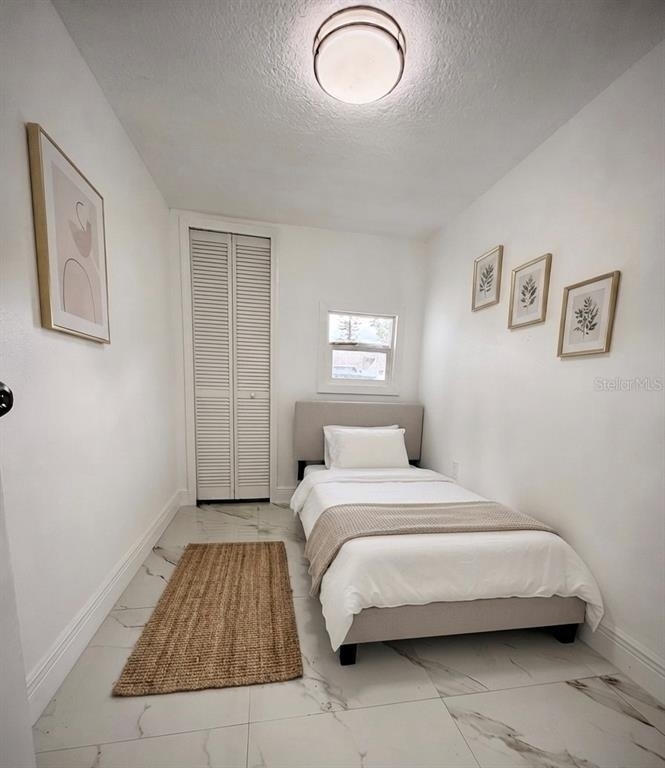 5228 Andrus Avenue - Photo 4